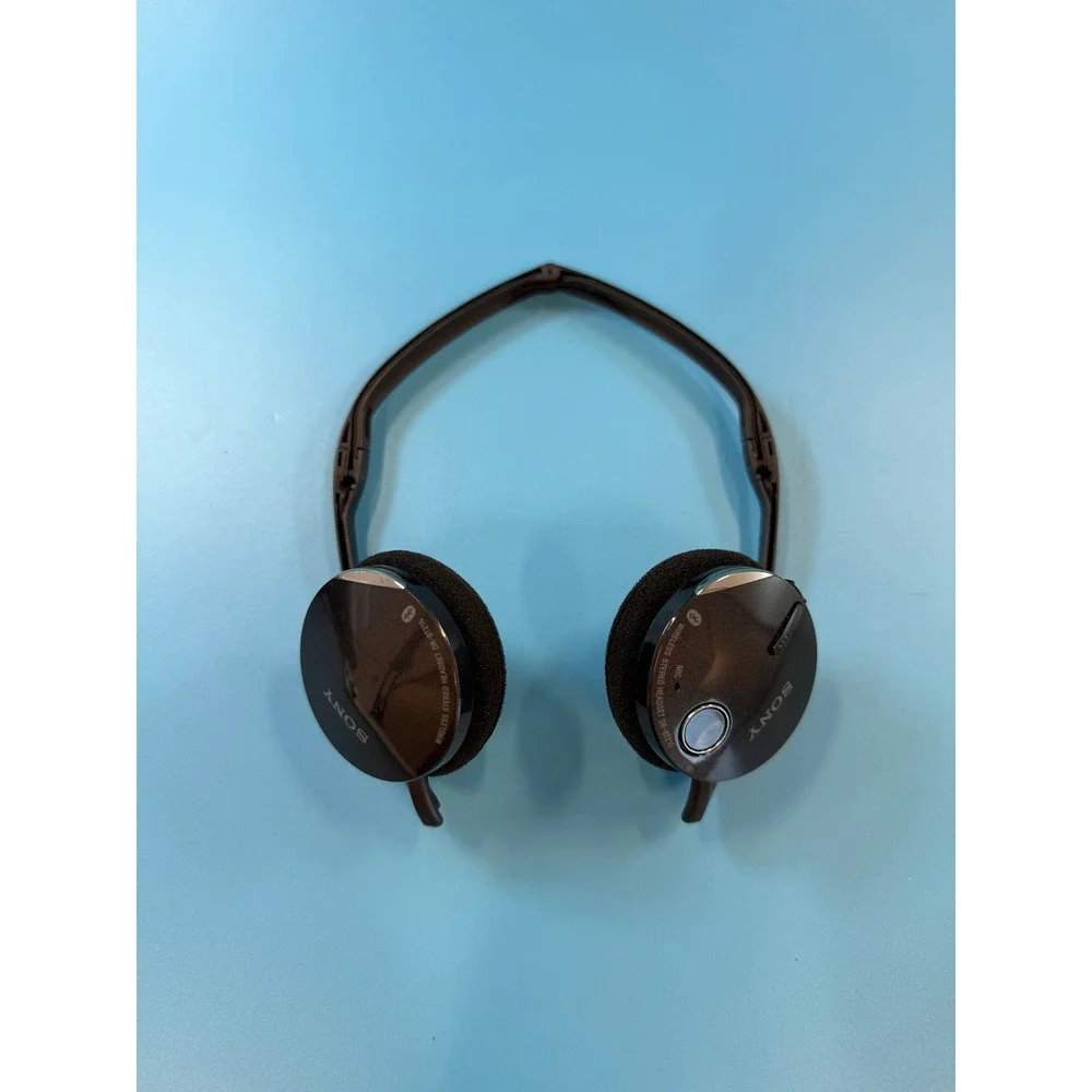 Sony DR-BT21G Wireless Stereo Bluetooth Headset Black — Parts/Repair — No Power